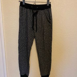 joggers // ASH-GREY 🪐